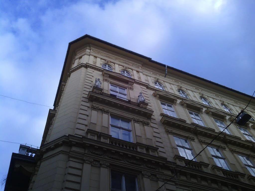 Old Monarchia Hotel Budapešť Exteriér fotografie